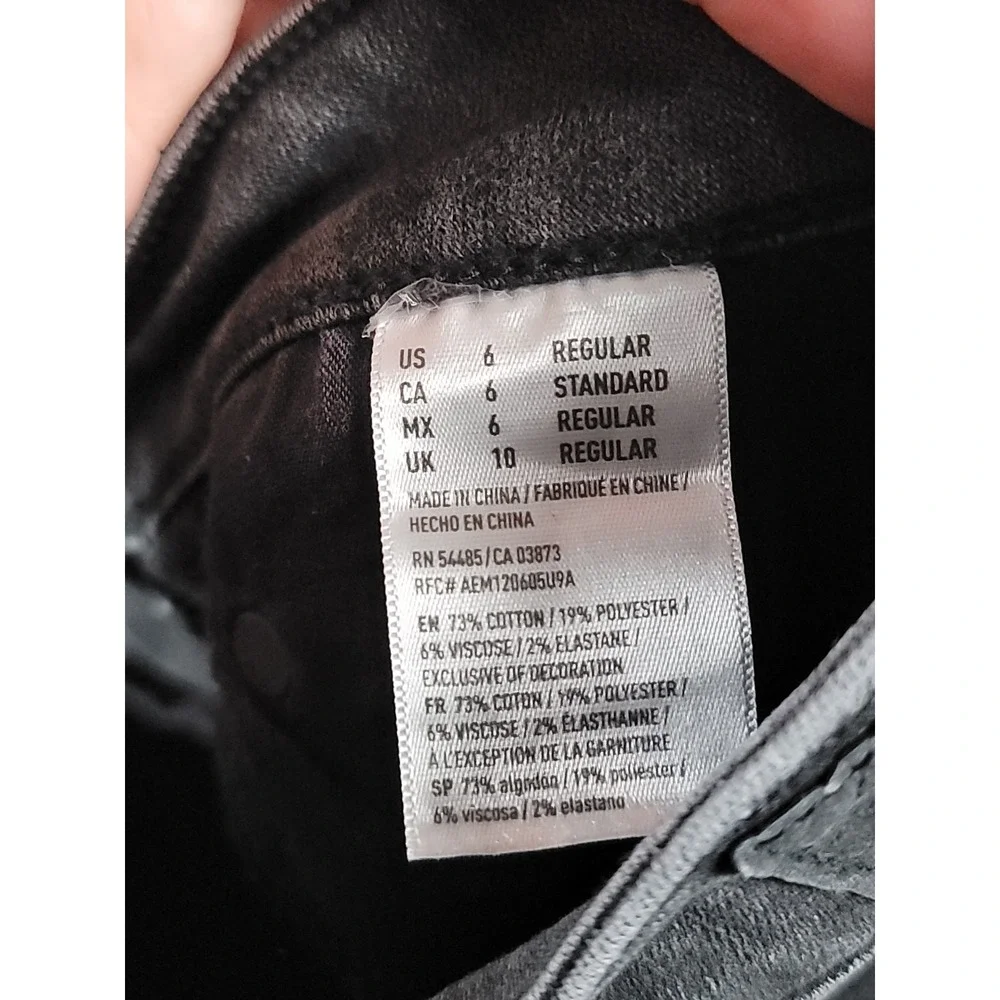 American Eagle Hi-Rise Crop Flare Super Stretch Button Fly Jeans Size 6 Gray